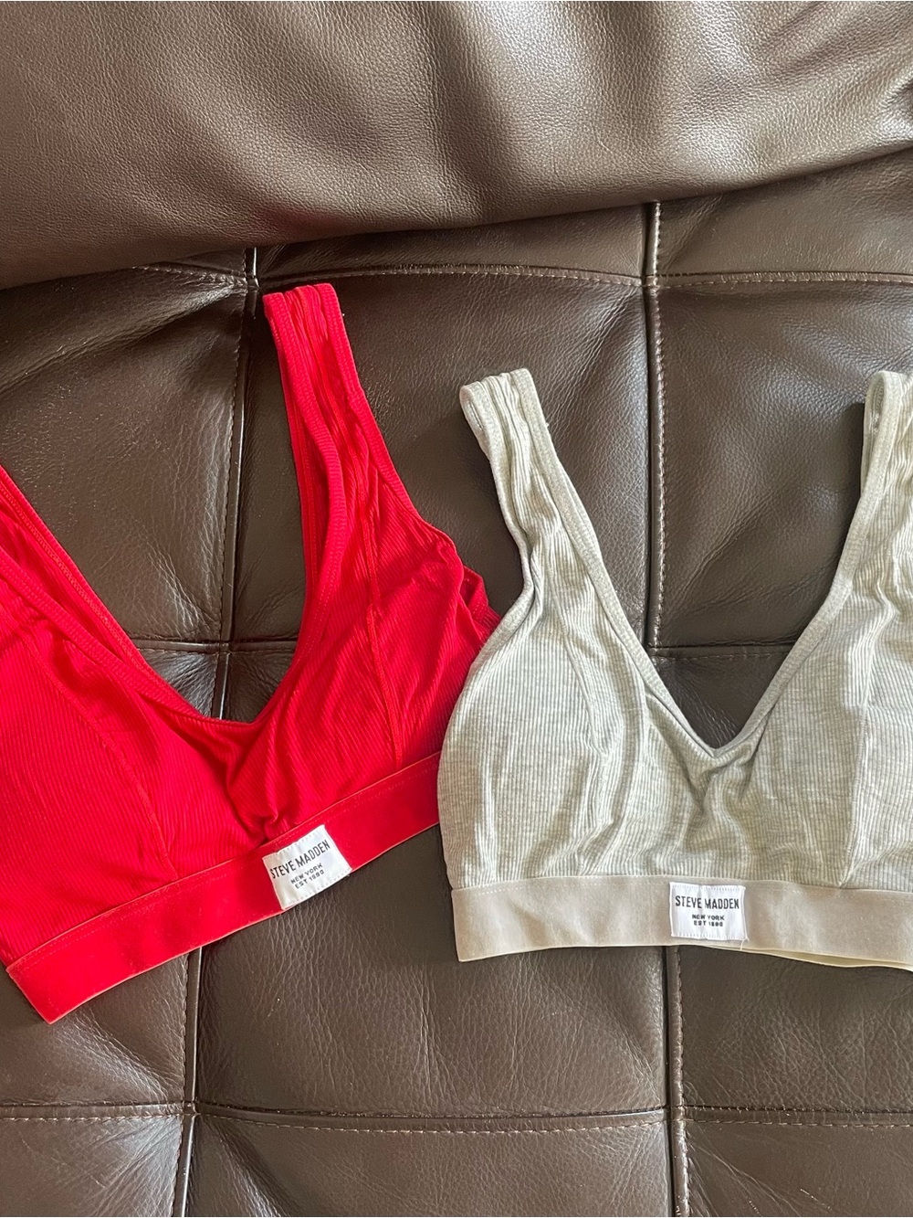 Steve Madden Ribbed V-Neck Bralette Set — Red and Gray
